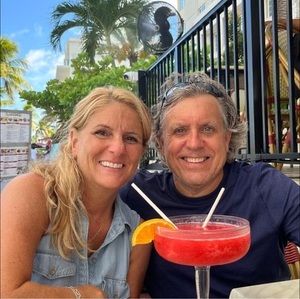 Meet your Posher, Suzanne